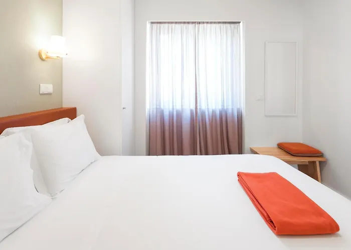 Lsa Restauradores By Numa * Lisboa