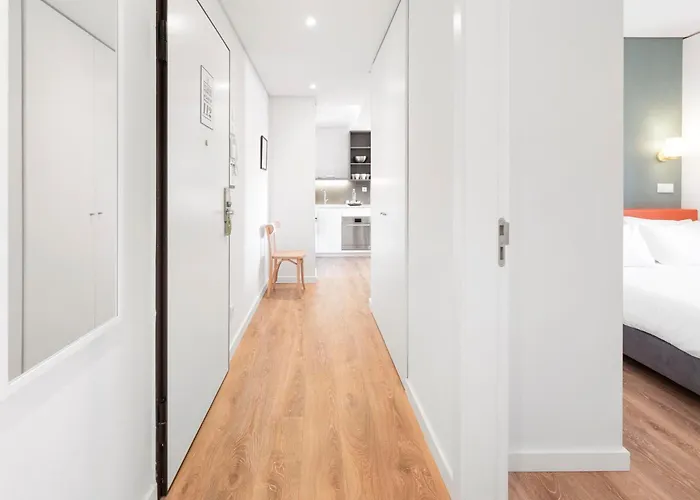 Lsa Restauradores By Numa Lizbona