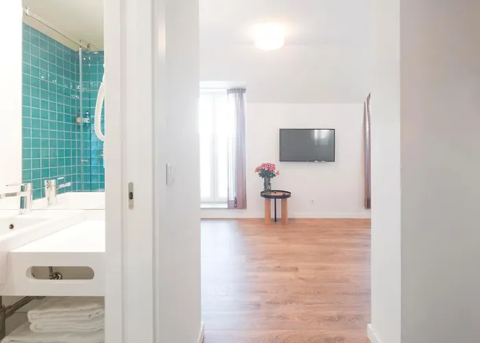 Lsa Restauradores By Numa Lisboa