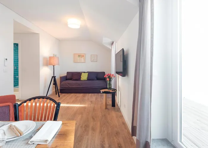 Lsa Restauradores By Numa Lizbona