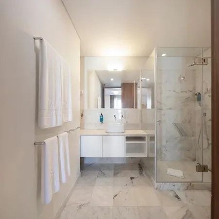 Serviced - Avenida Appartement